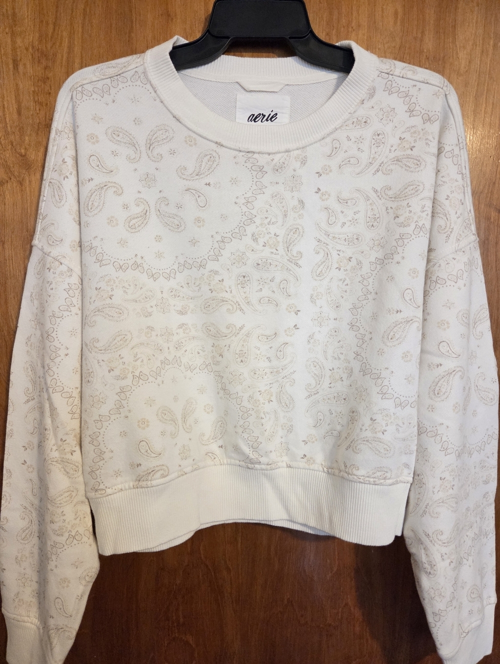Aerie Cream Paisley Print Crewneck Sweatshirt-Cropped